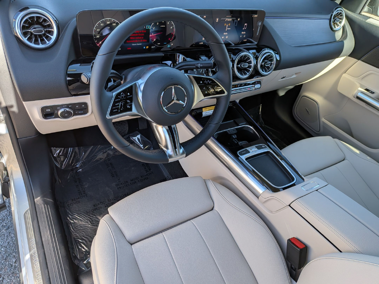 New 2026 Mercedes-Benz GLA 250 image 4