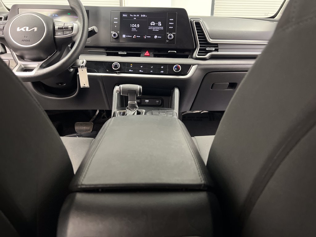 Used 2023 Kia Sportage LX FWD image 43