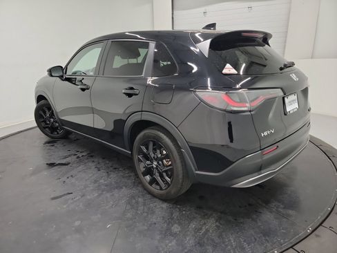 Certified 2024 Honda HR-V Sport image 6