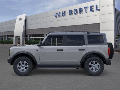 New 2026 Ford Bronco Big Bend image 3