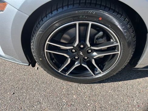 Used 2023 Ford Mustang Premium image 2