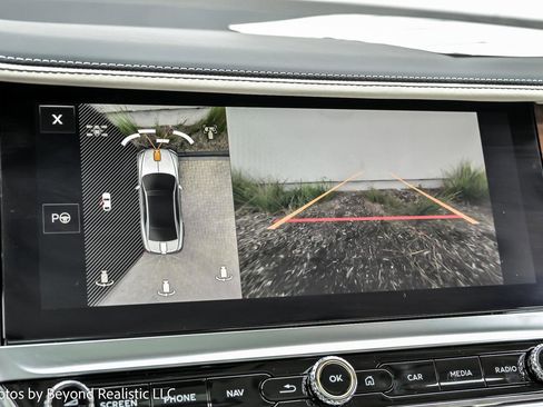 New 2026 Bentley Flying Spur Plug-In Hybrid image 44