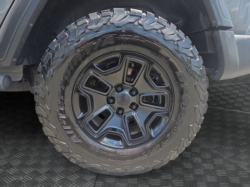 Used 2020 Jeep Wrangler Unlimited Sport S AWD/4WD image 35