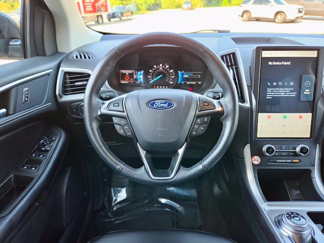Used 2024 Ford Edge SEL AWD/4WD image 16