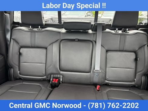 Certified 2021 Chevrolet Silverado 1500 High Country w/ Technology Package AWD/4WD image 20