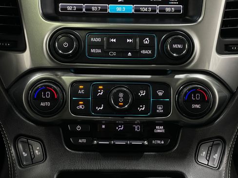 Used 2020 Chevrolet Tahoe LT image 25