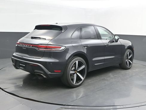 New 2026 Porsche Macan AWD/4WD image 7
