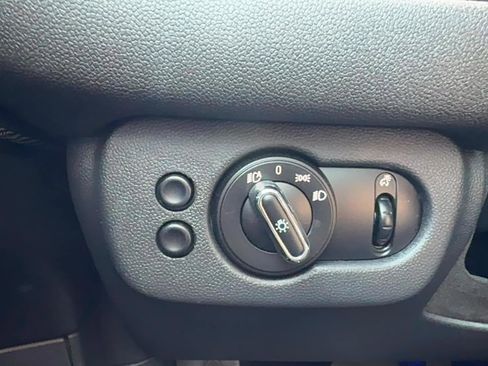 Used 2017 MINI Cooper Clubman image 17