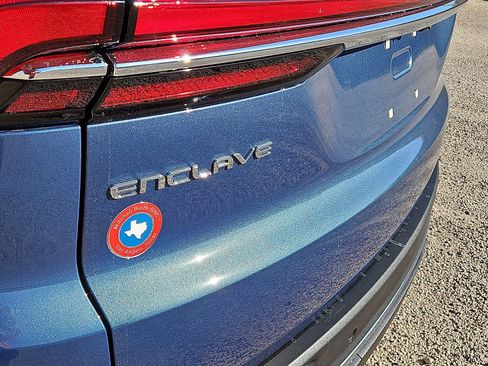 New 2026 Buick Enclave Preferred w/ Power Package image 9