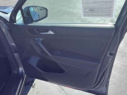 Used 2021 Volkswagen Tiguan SEL w/ 3rd Row Seat Package image 34