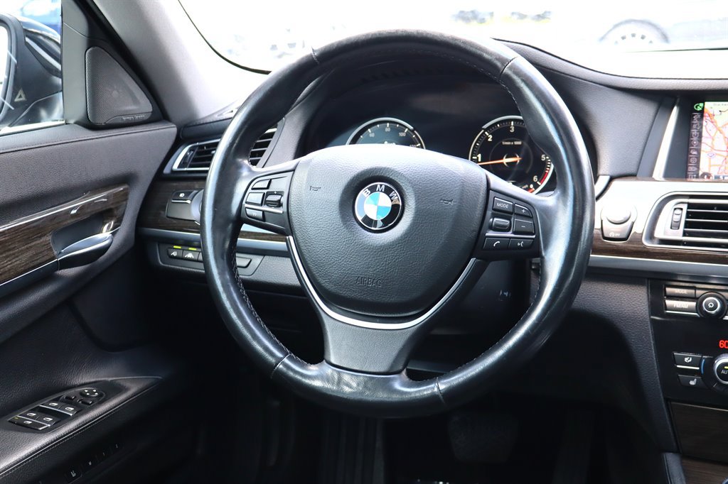 Used 2015 BMW 740Ld xDrive AWD/4WD image 14