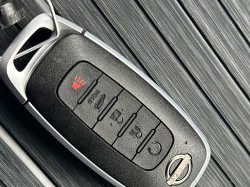 New 2026 Nissan Armada SL image 40