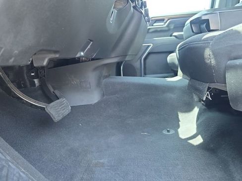 Used 2023 Chevrolet Silverado 1500 LT w/ Safety Package RWD image 17