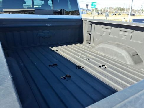 Used 2024 Chevrolet Silverado 2500 LTZ w/ LTZ Convenience Package image 16