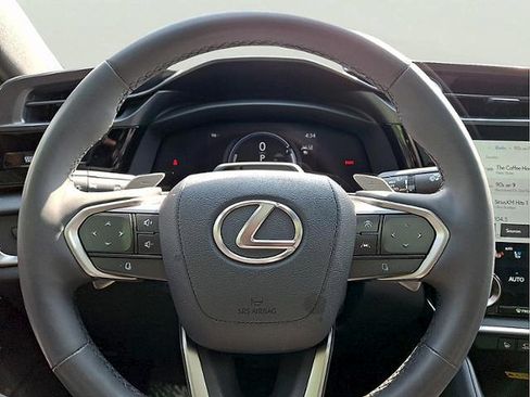Certified 2023 Lexus RZ 450e Premium w/ Accessory Package (Z1) AWD/4WD image 18
