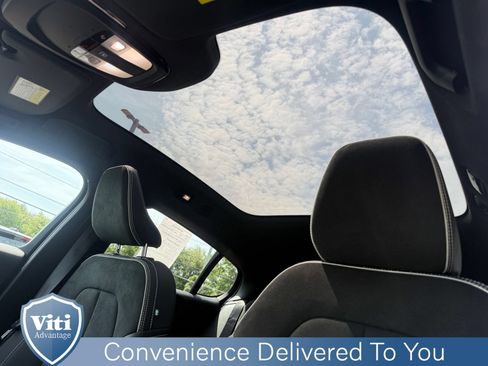 Certified 2023 Volvo C40 P8 Recharge Plus AWD/4WD image 19