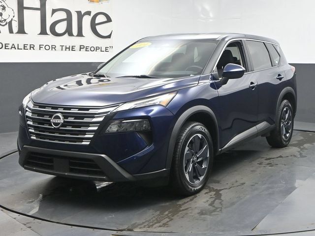 Used 2024 Nissan Rogue SV FWD image 35