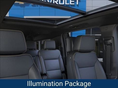 New 2026 Chevrolet Suburban Premier AWD/4WD image 27