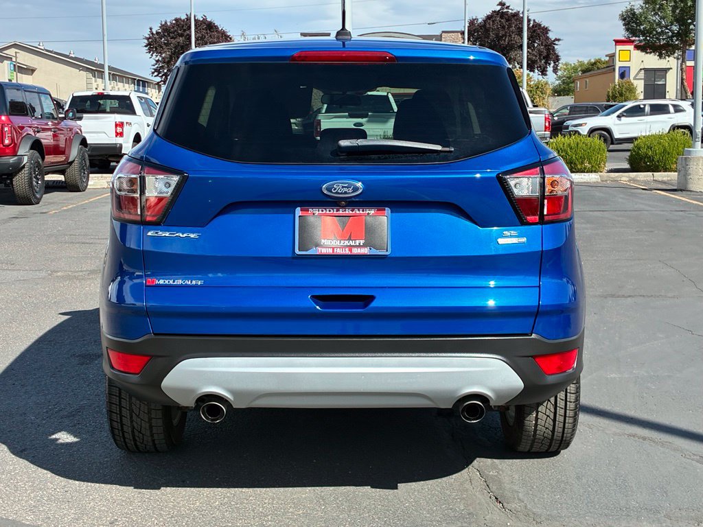 Used 2017 Ford Escape SE AWD/4WD image 6