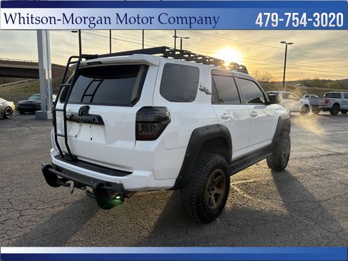 Used 2021 Toyota 4Runner TRD Off-Road Premium image 5