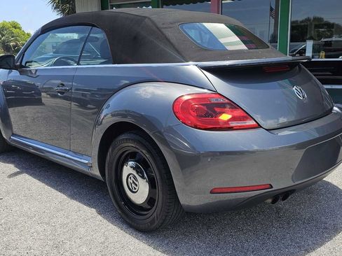 Used 2014 Volkswagen Beetle 1.8T FWD image 3