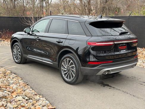 New 2026 Lincoln Corsair Reserve image 3