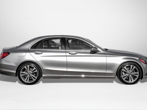 Used 2019 Mercedes-Benz C 300 C 300 image 5
