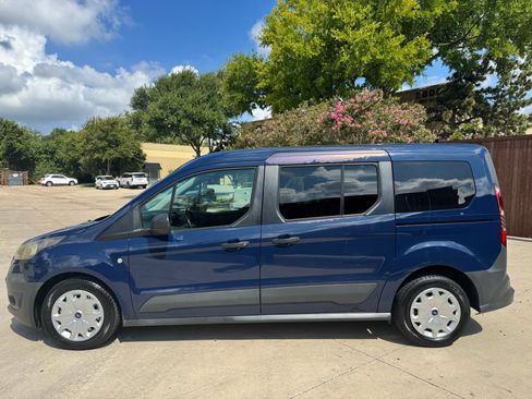Used 2018 Ford Transit Connect XL FWD image 4