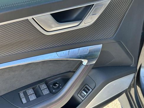 Used 2021 Audi RS 6 AWD/4WD image 20