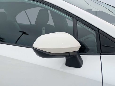 Used 2023 Toyota Corolla LE FWD image 10
