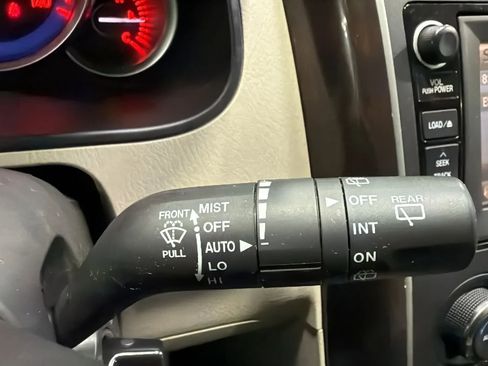 Used 2012 MAZDA CX-9 Grand Touring w/ Moonroof & Bose Audio Pkg image 13