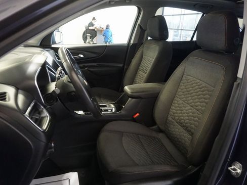 Used 2018 Chevrolet Equinox LT w/ Sun & Infotainment Package image 20