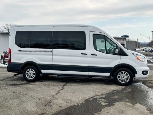 Used 2021 Ford Transit 350 XLT image 2