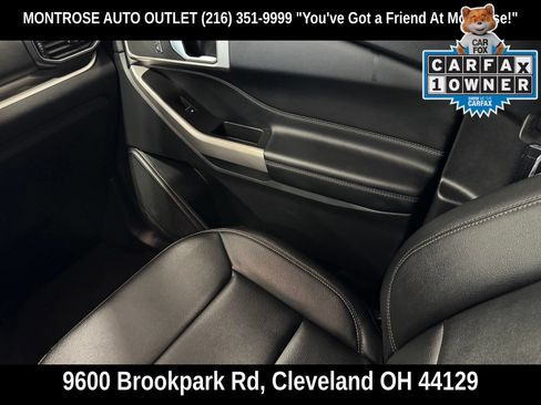 Used 2020 Ford Explorer XLT w/ Equipment Group 202A AWD/4WD image 40