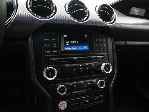 Used 2015 Ford Mustang Coupe RWD image 14