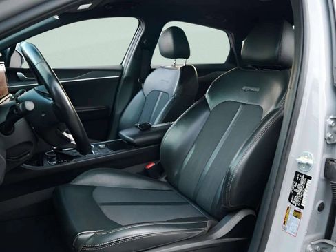 Used 2022 Kia K5 GT-Line image 39