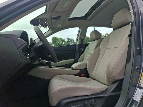 Used 2023 Honda Accord EX image 13