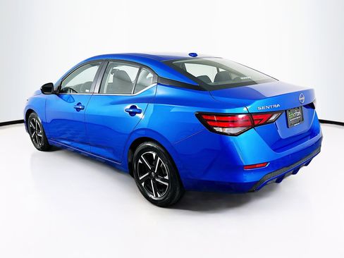 Used 2025 Nissan Sentra SV image 5