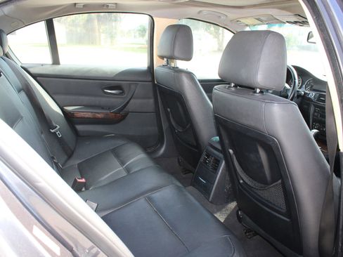 Used 2006 BMW 325i Sedan RWD image 21