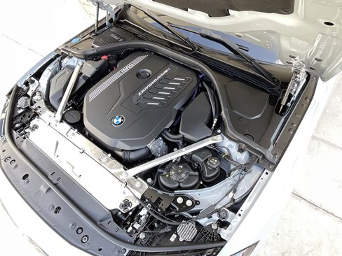 Certified 2023 BMW 440i xDrive Convertible w/ M Carbon Exterior Package AWD/4WD image 34