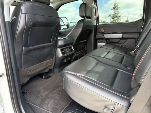 Used 2023 Ford F250 Lariat w/ Lariat Ultimate Package AWD/4WD image 15
