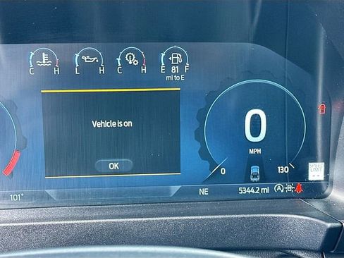 Used 2025 Ford Ranger Lariat w/ Black Appearance Package AWD/4WD image 12