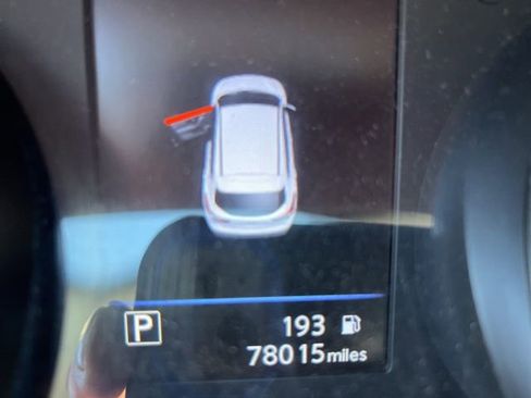 Used 2021 Nissan Rogue Sport S image 14