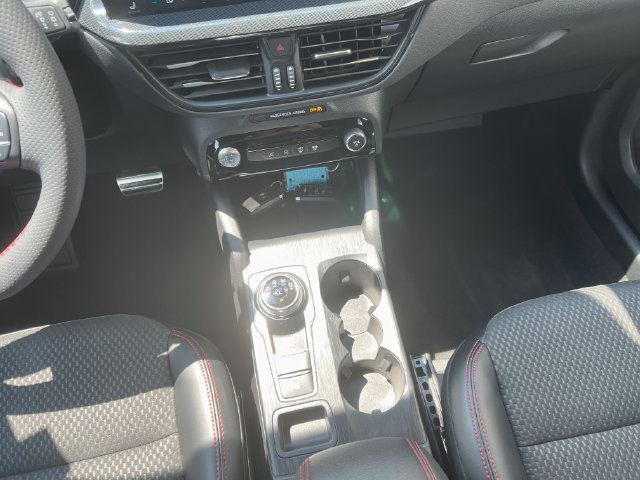 Used 2023 Ford Escape ST-Line w/ Tech Pack #1 AWD/4WD image 29