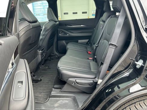 Used 2023 INFINITI QX60 Sensory w/ Vision Package image 26