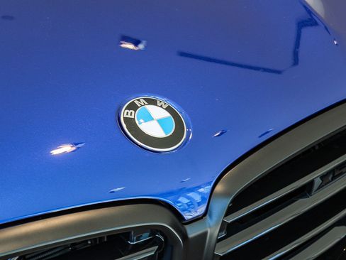 New 2026 BMW X5 M Competition w/ Executive Package AWD/4WD image 9