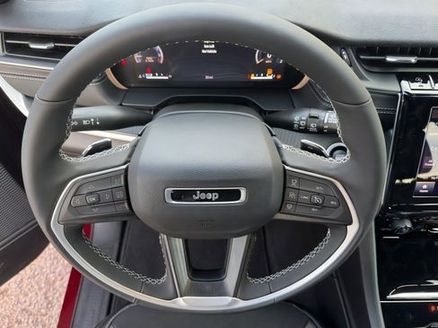 New 2025 Jeep Grand Cherokee Laredo RWD image 18