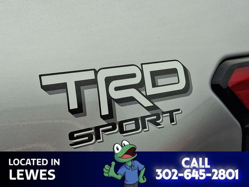 Used 2024 Toyota Tacoma TRD Sport image 29