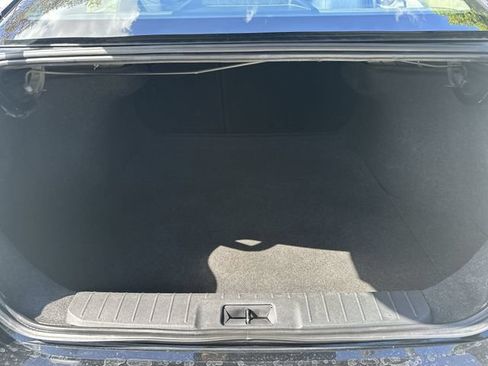 Used 2024 Nissan Sentra S FWD image 28