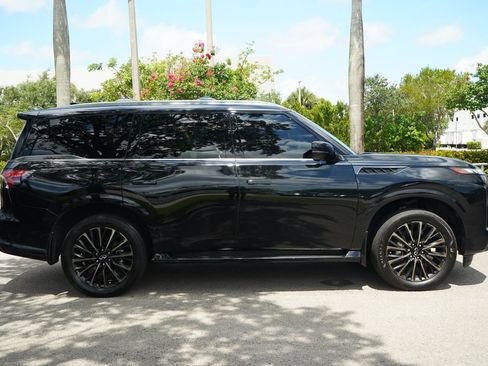 Used 2025 INFINITI QX80 Autograph w/ Autograph Exterior Package AWD/4WD image 13